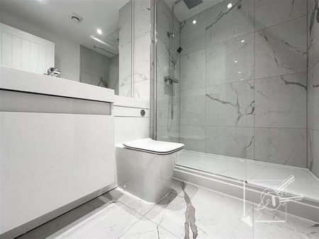 Trinity Point, New Road, Gravesend - Photo 2