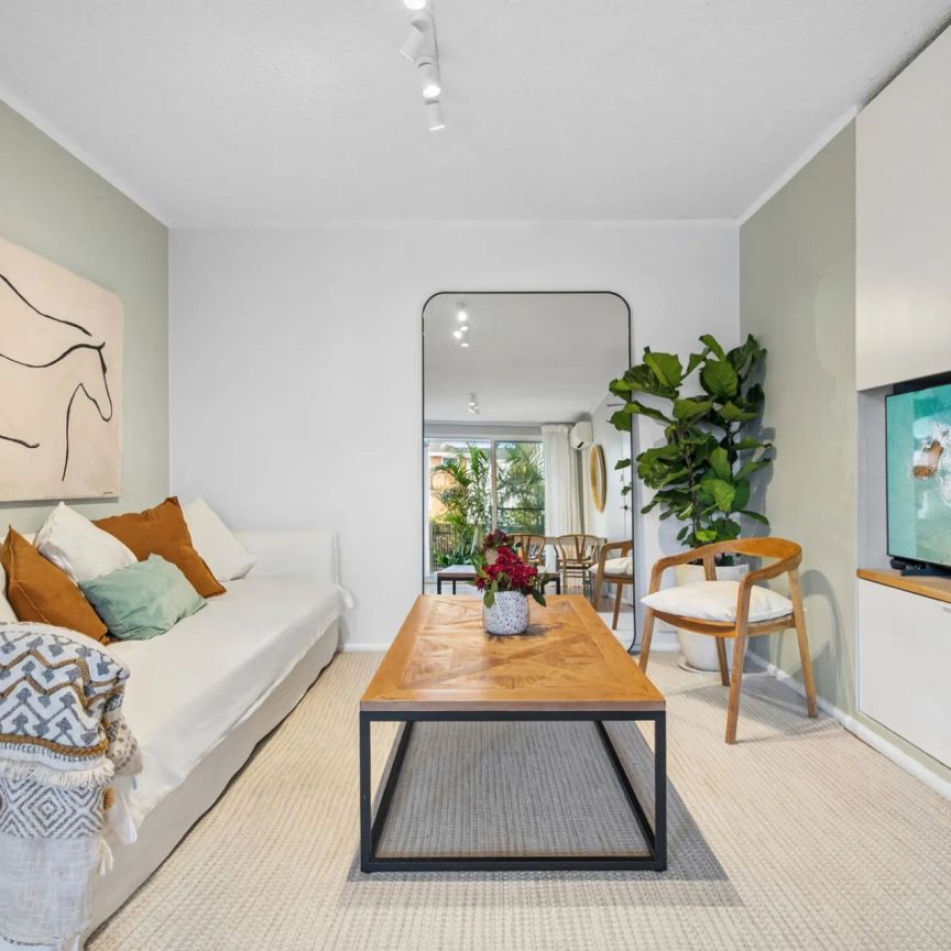 Ground Floor Garden Retreat in a Quiet Dee Why Cul-De-Sac - Photo 1