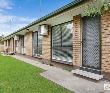 Comfortable and Convenient - Photo 3