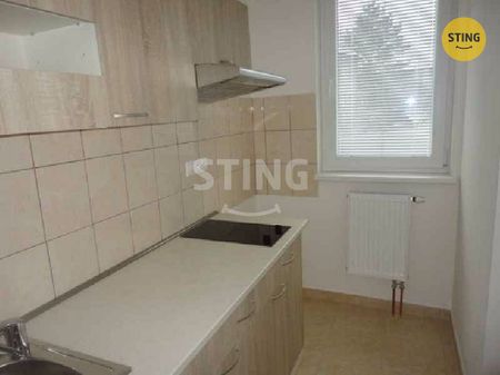 Pronájem bytu 1+1 39 m² - Photo 2