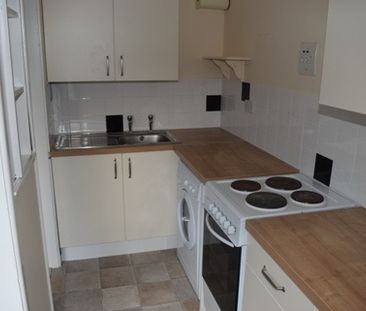 1 Bed Flat, Rodney Court, SO19 - Photo 4