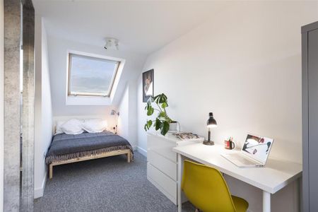 6 bedroom house to rent - Photo 2