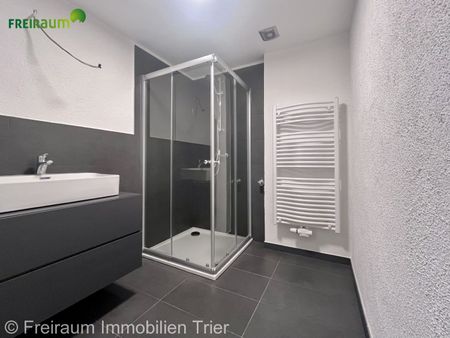 TR.-City: Modernisierte geräumige 2 ZKB, GWC, Abstellraum, EBK und Domblick... - Photo 5