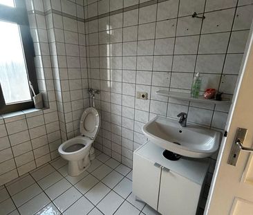 Zentrale 2-Zimmer-Wohnung in Steinbühl ***Besichtigung: Montag, 16.... - Foto 5