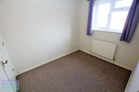 2 Bedroom Mews, Cheshire - Photo 2