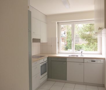 Helle 4.5-Zimmer-Wohnung mit Balkon in Zollikerberg - Photo 3