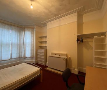 5 bedroom terraced house to rent - Photo 5