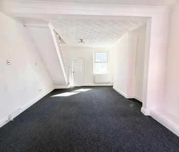 2 bed terraced house to rent in Kirk Road, Liverpool, L21 - Photo 3