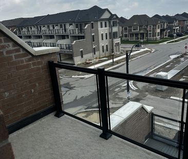 For Lease - 98 Claremont Road, Brampton, Ontario - Photo 4