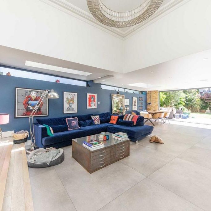 5 bedroom terraced house to rent - Photo 1