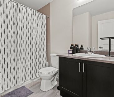 For Lease - 19 PICARDY Drive Unit# 4, Hamilton, Ontario - Photo 6