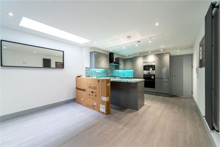6 bedroom house to rent - Photo 4