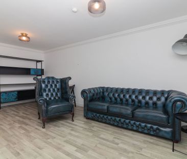 Flat 4, 85 Lancefield Quay - Photo 1