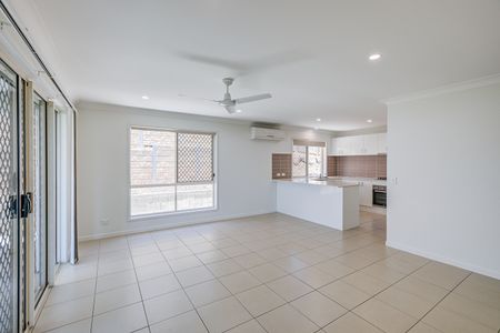 37 Nightshade Crescent, Pimpama QLD 4209 - House For Rent | Domain - Photo 2