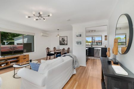 Bright Interiors, Relaxed Outdoor Living - Photo 2