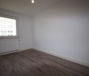 Moderne Wohnung sucht netten Mieter - Photo 1