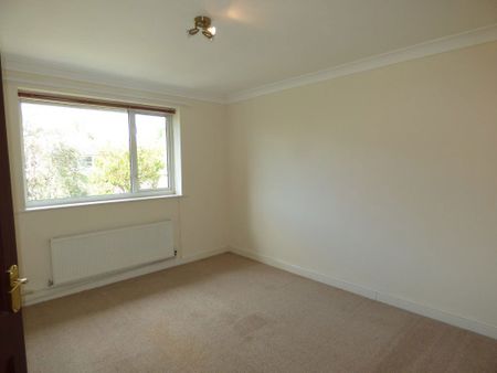 Trafalgar Road, Long Eaton, NG10 1DD - Photo 2