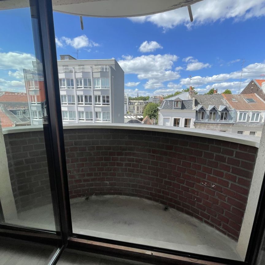 Location Appartement 2 pièces 48m² LAMBERSART 59130 - Photo 1
