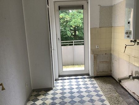 Schöne 3-Zimmer-Wohnung mit Balkon und Blick ins Grüne! - Photo 4