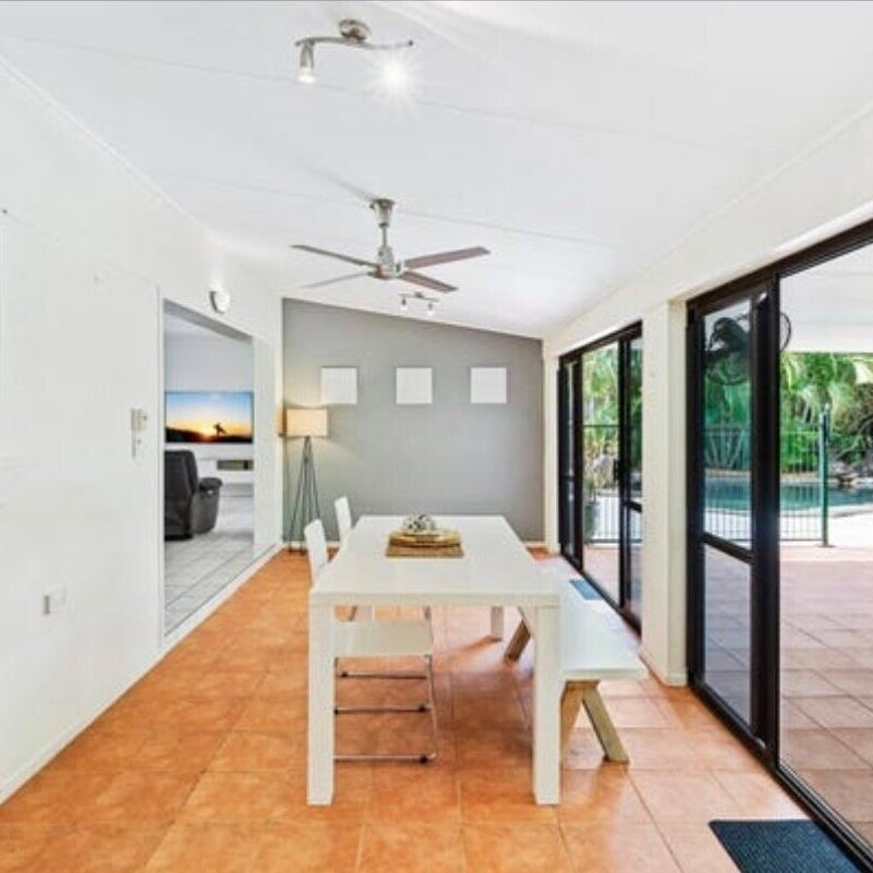 Brinsmead - Photo 1
