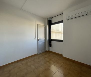 Location Appartement 2 pièces 47m² AUBAGNE 13400 - Photo 3