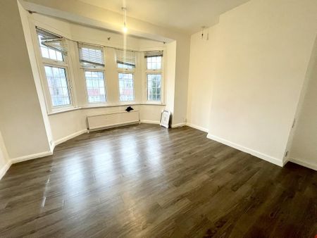 5 bedroom semi-detached house to rent - Photo 3