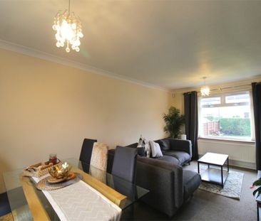 3 Bedroom Semi Detached To Let - Photo 2