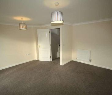 Tracey Ave, Langley, SL3 - Photo 1