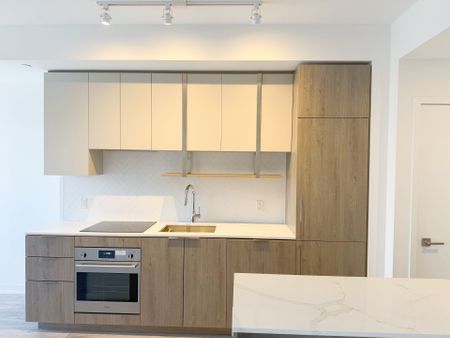 For Lease - 15 Holmes Avenue Unit# 1205, Toronto, Ontario - Photo 3