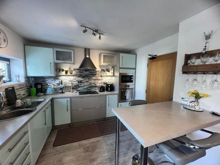 2 bedroom maisonette to rent - Photo 3