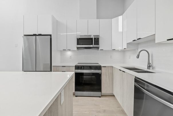 117-13458 95 Ave, Surrey - Photo 1