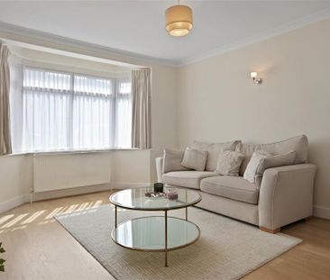 3 bedroom terraced house to rent - Photo 3