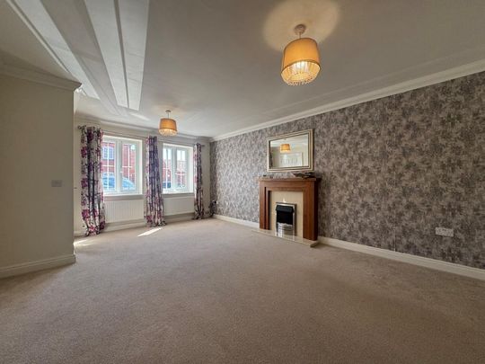 3 bedroom semi-detached house to rent - Photo 1