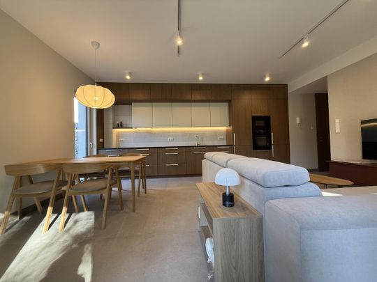 Luksusowy apartament z ogródkiem przy lesie-prestiżowa lokalizacja! - Photo 1