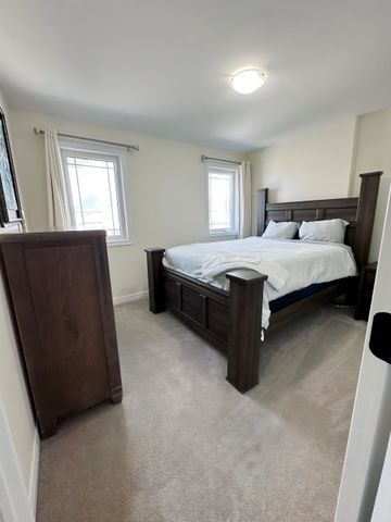 For Lease - 905 Bamford Terrace, Peterborough, Ontario - Photo 3