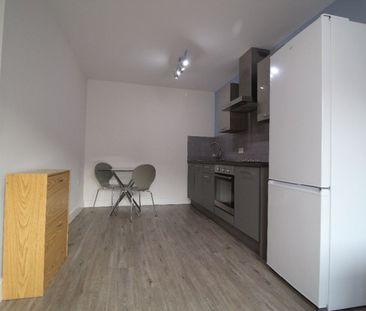 Winckley Square, Flat 13, PRESTON, Lancashire PR1 3JQ - Photo 6