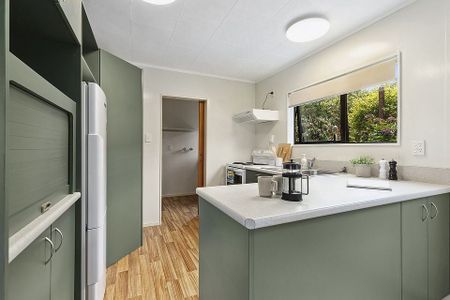 Sunny home with flat easy access - Photo 2
