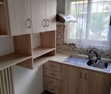 Studio/Γκαρσονιέρα για ενοικίαση Κέντρο (Καρδίτσα) - Photo 1