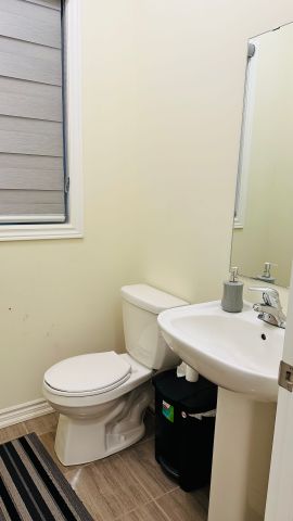 For Lease - 131 Closson Drive, Whitby, Ontario - Photo 3