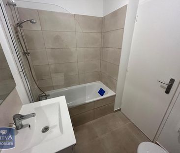 Location Appartement 1 pièce 22m² ST MARTIN DE RE 17410 - Photo 2