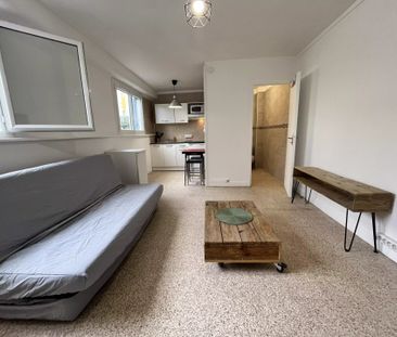 Location Appartement 1 pièce 24m² LA CIOTAT 13600 - Photo 2