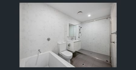 Immaculate Unit in Prime location - Photo 4