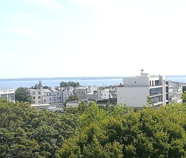 TRES RARE SUR LE MARCHE SUPERBE APPARTEMENT A LOUER BREST CENTRE VUE MER - Photo 2