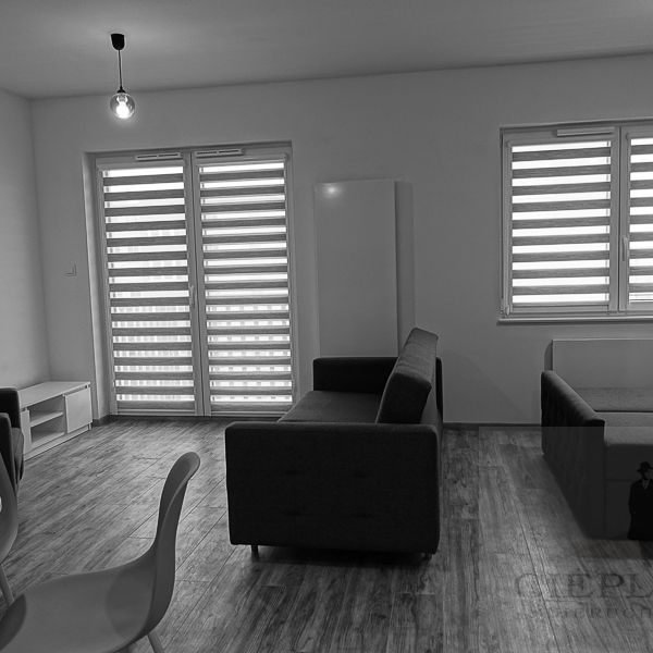 Nowa kawalerka, umeblowana, balkon 2400+275 - Zdjęcie 1
