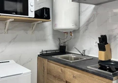 Calle Rosa, Getafe, Community of Madrid 28903