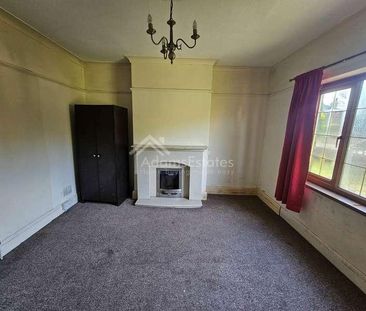 Staincliffe Road, Dewsbury, WF13 - Photo 1