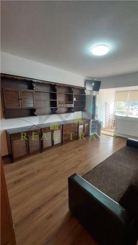 Garsoniera bloc de apartamente Centrul Civic- Toamnei - Photo 3