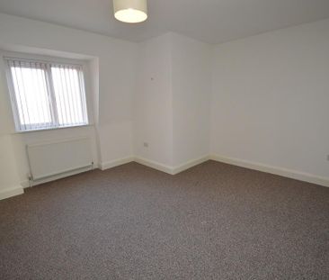3 Bedroom Flat To Rent - Photo 6