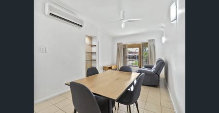 VERY TIDY FURNISHED UNIT IN SMITHFIELD! - Photo 2