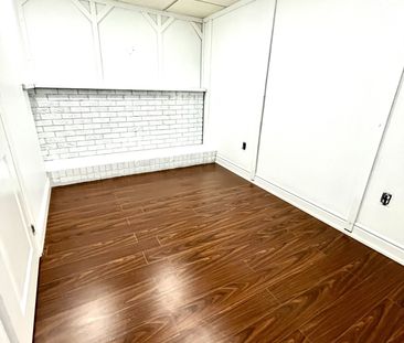 For Lease - 90 Archdekin Drive, Brampton, Ontario - Photo 6